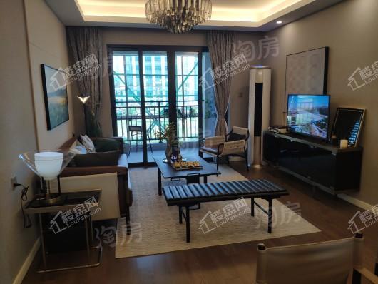 万科阳光城·翡翠之光样板间