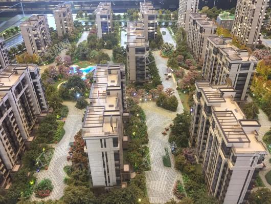 绿都地产少荃府实景图