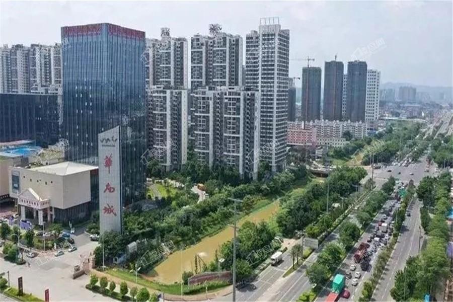 荣和公园里实景图