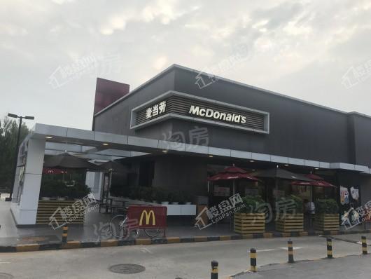 天资华府配套图