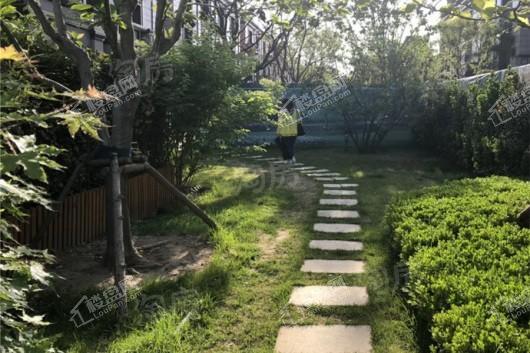 观山源墅实景图