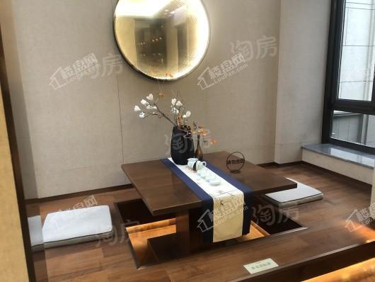 中海丽春湖墅样板间