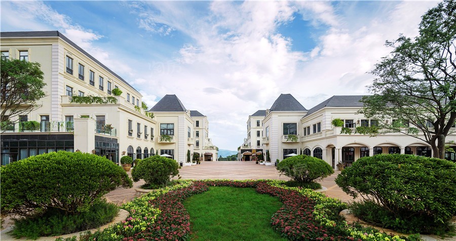 七彩云南·古滇名城实景图