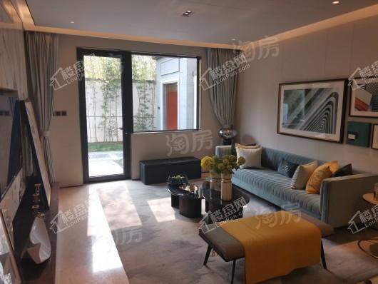 泰禾中州院子样板间