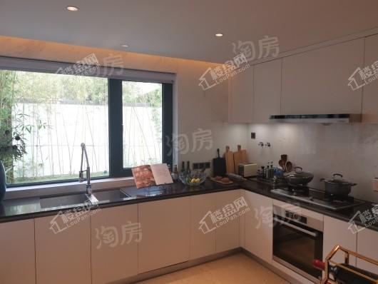 泰禾中州院子样板间