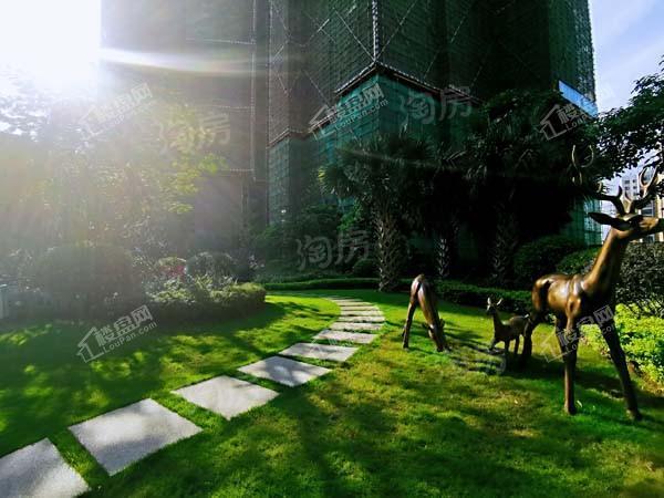 荣和半山华府实景图