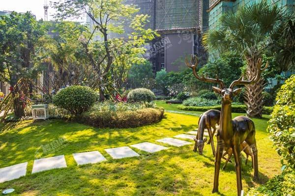 荣和半山华府实景图