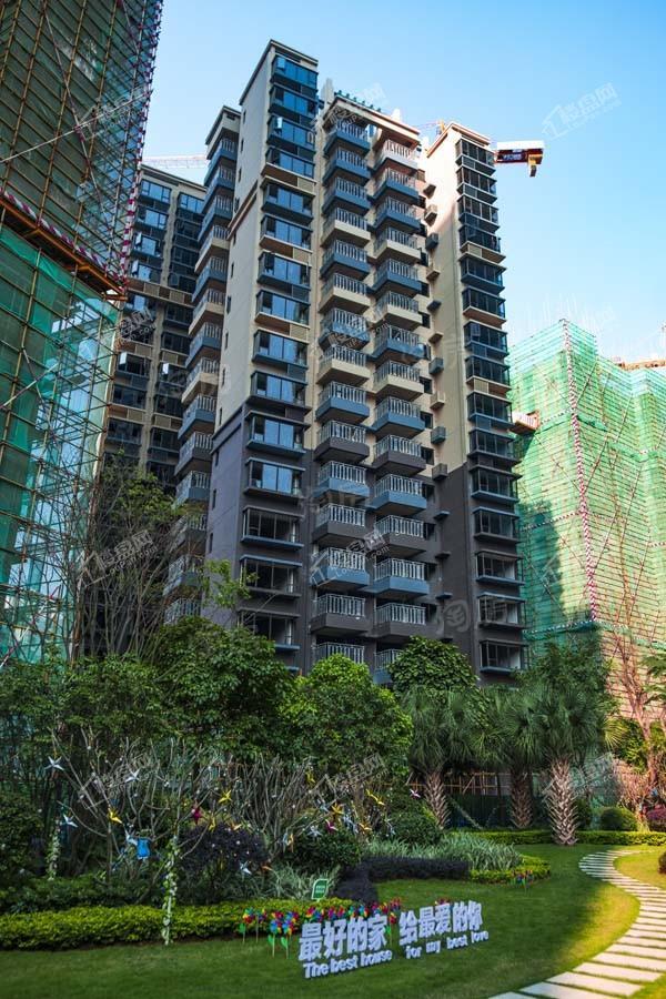 荣和半山华府实景图