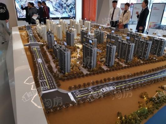 建业电影小镇之橙园实景图