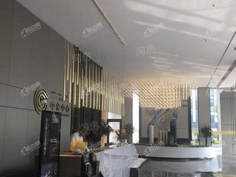 中金中心阅璟台实景图