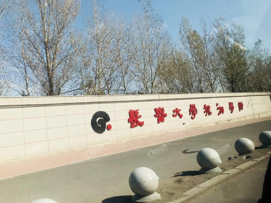 周边配套图