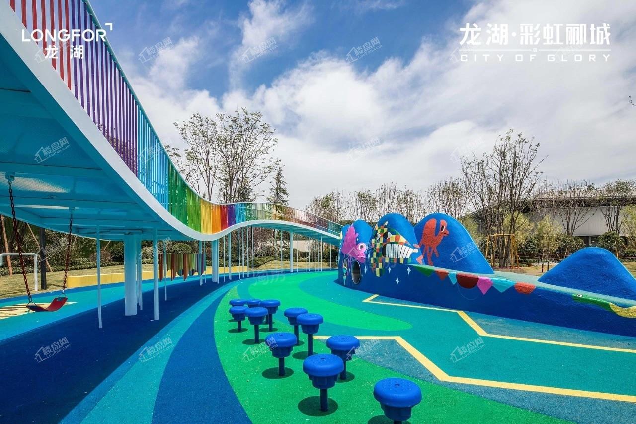 龙湖·彩虹郦城实景图