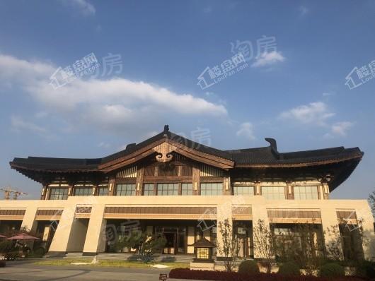 世茂莲花山小镇实景图