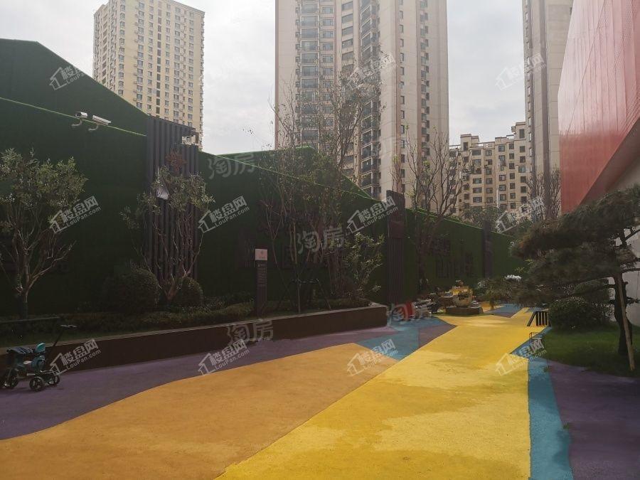 万科璞悦臻园实景图