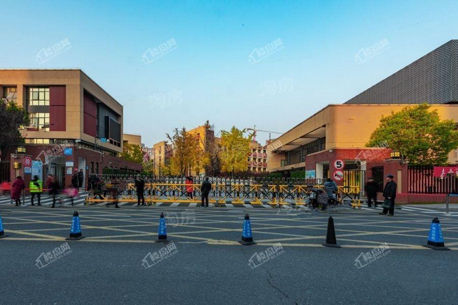 周边配套图