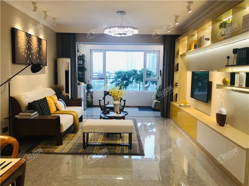 碧桂园玖玺臺样板间