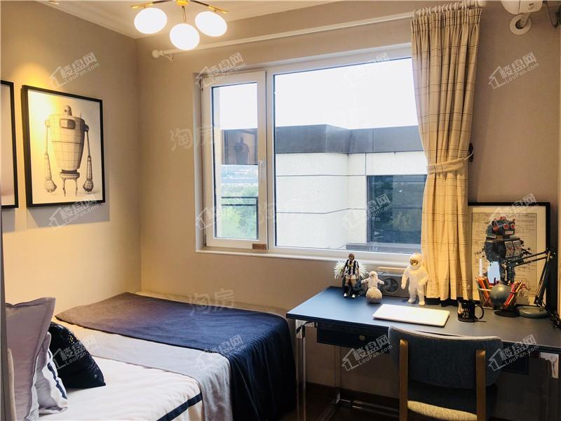 碧桂园玖玺臺样板间