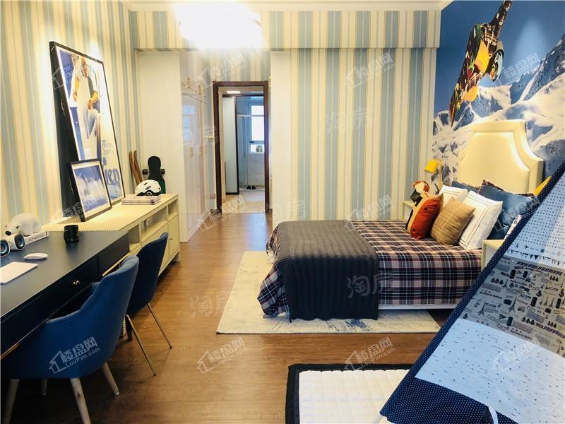 碧桂园玖玺臺样板间