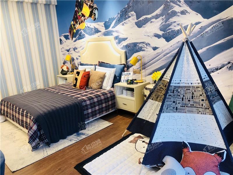 碧桂园玖玺臺样板间