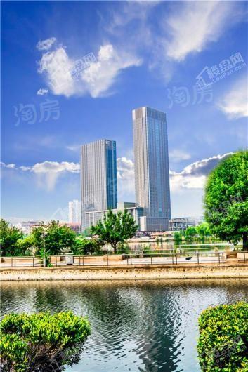 阳光100天塔喜马拉雅实景图