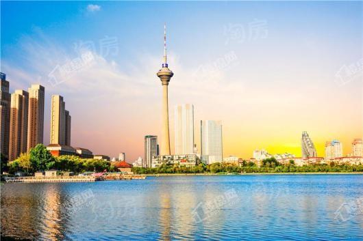 阳光100天塔喜马拉雅实景图