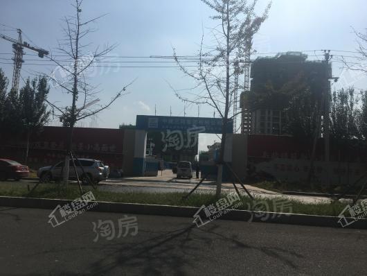 中骏雍景府实景图