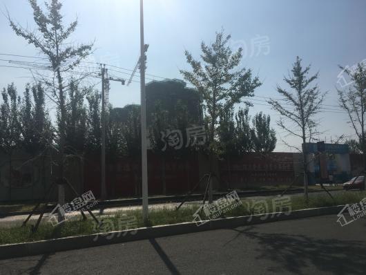中骏雍景府实景图