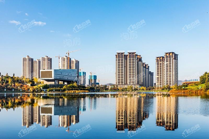 中铁阅山湖实景图