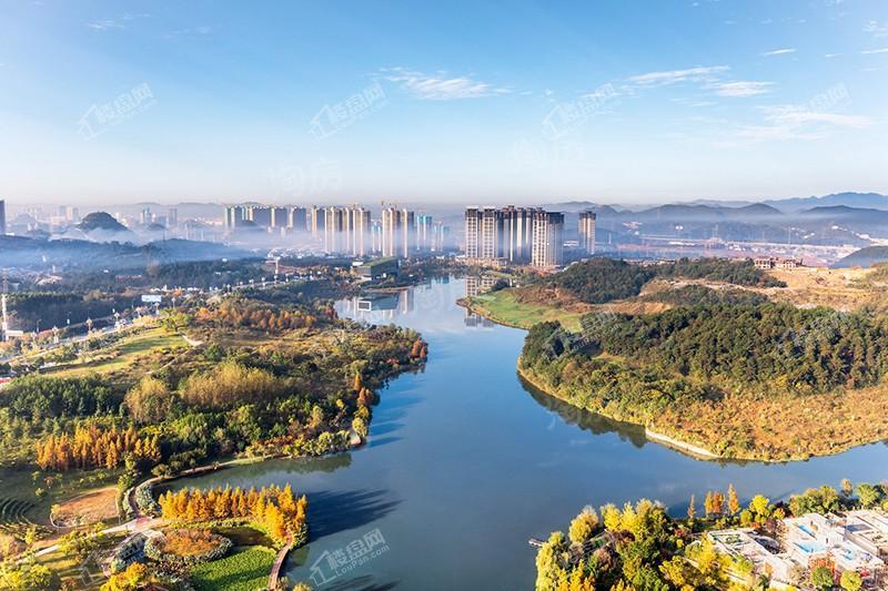 中铁阅山湖实景图