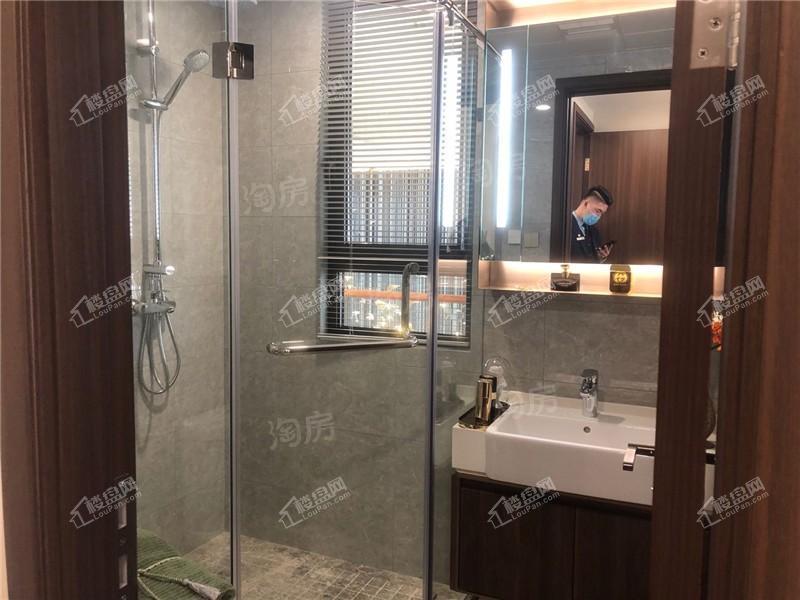 华侨城天鹅堡样板间