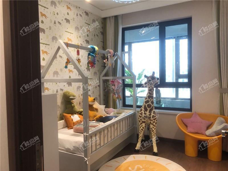华侨城天鹅堡样板间