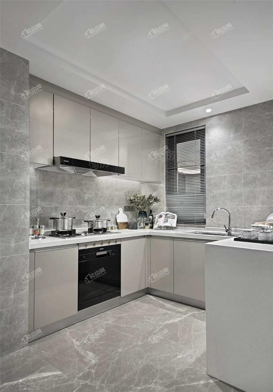 龙光天瀛样板间