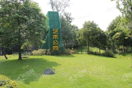 蓝光长岛国际社区源墅配套图