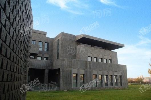 北京国际财富中心实景图