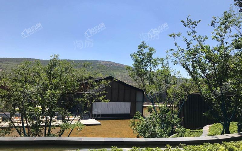 汉华天马山实景图