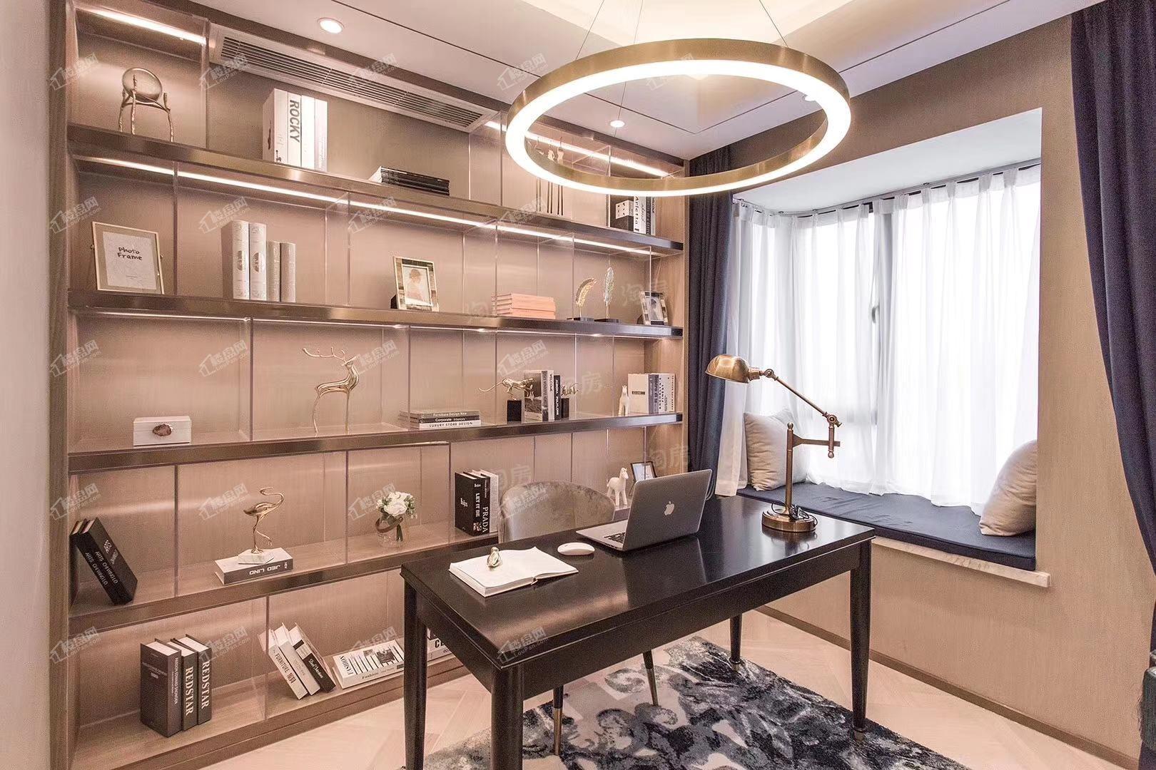 硕丰西湖里样板间