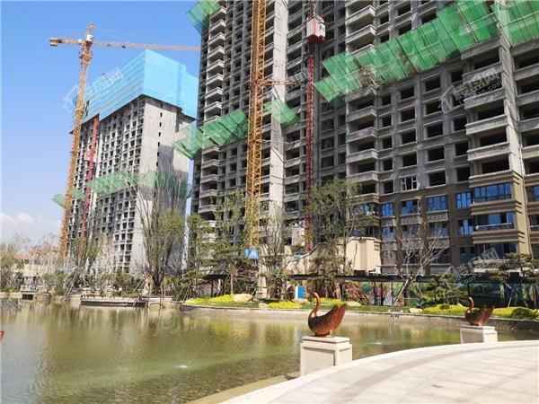 恒大金碧天下实景图