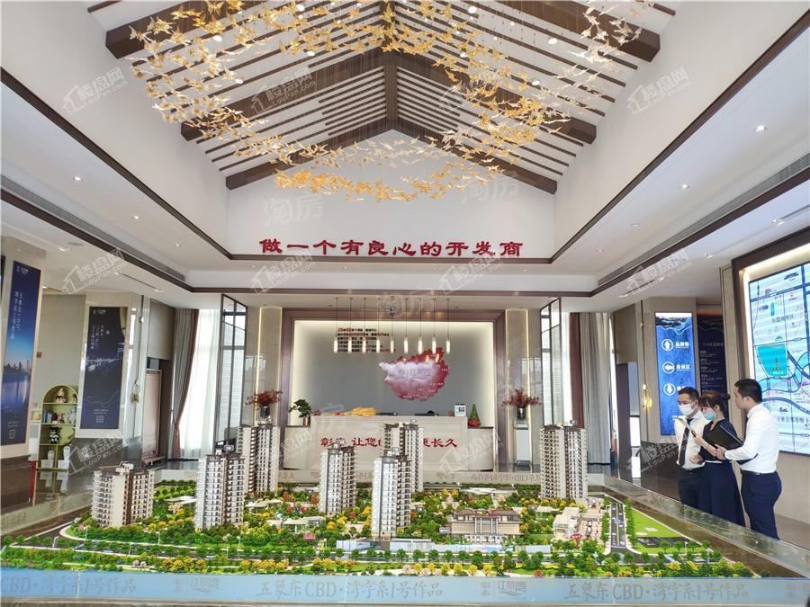 彰泰江景湾实景图