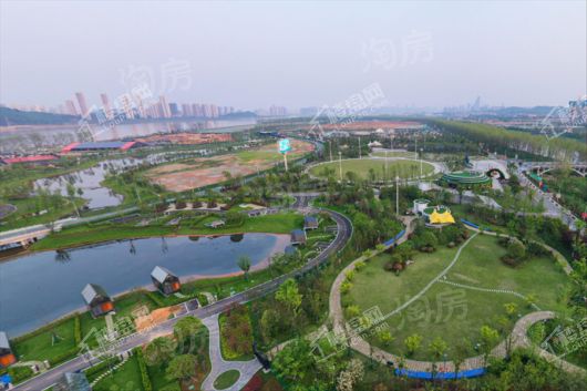 万科滨河道配套图