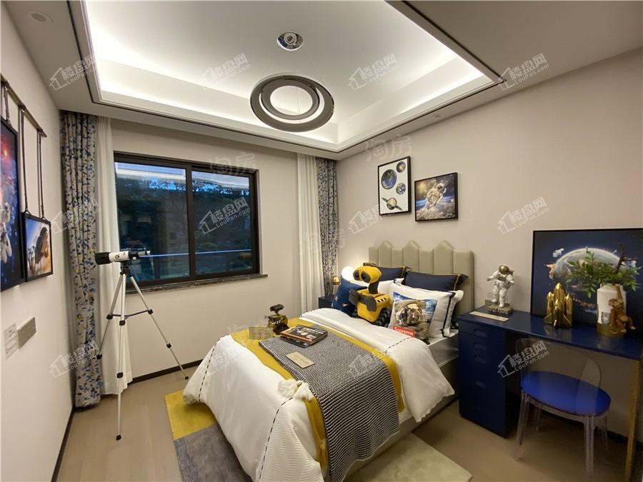 金科博翠山样板间