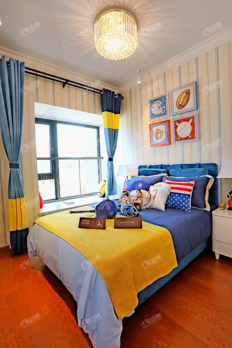 恒大滨江左岸样板间