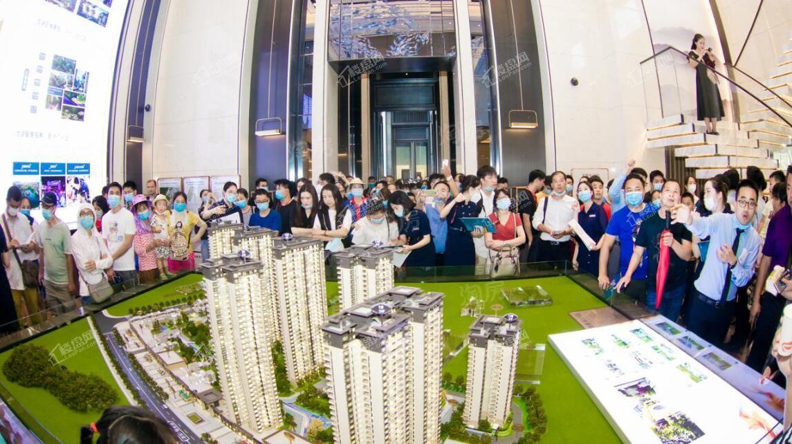 龙湖春江天越实景图