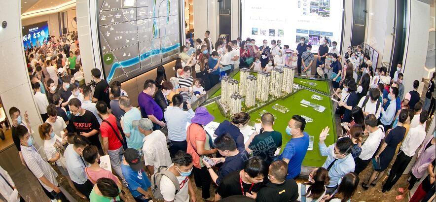 龙湖春江天越实景图