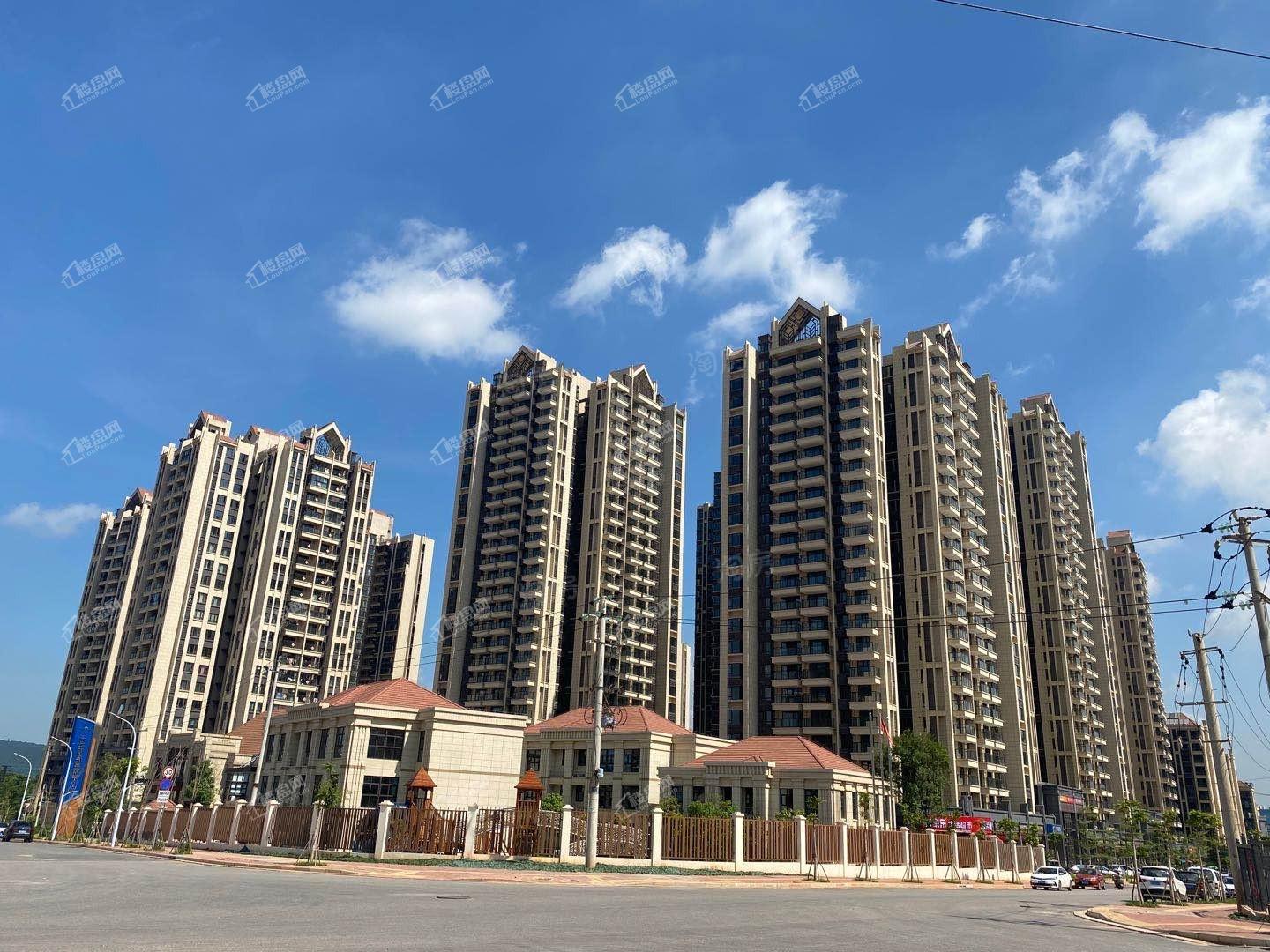 深石汉华柏翠湾配套图