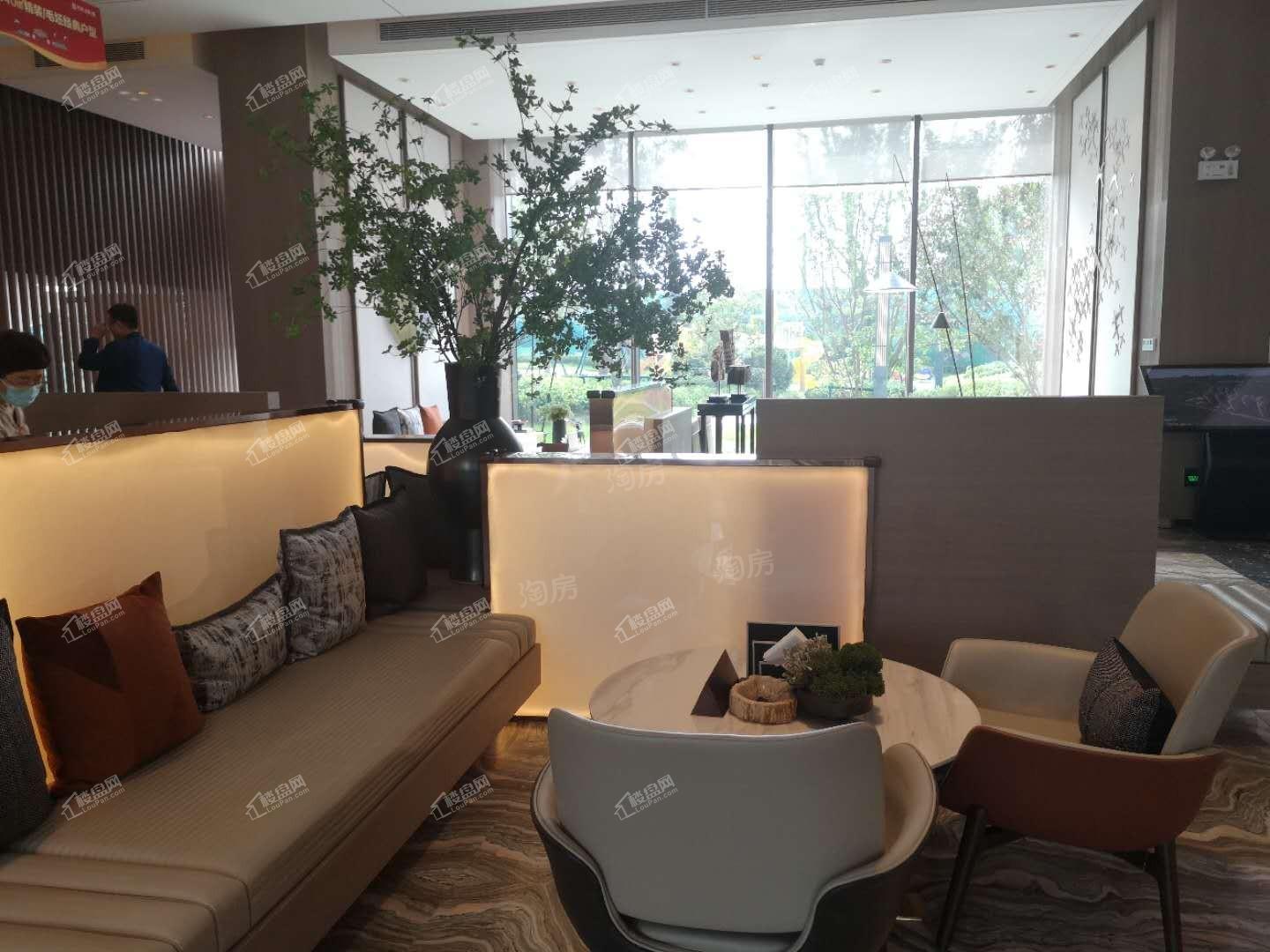 保利滨河上院实景图