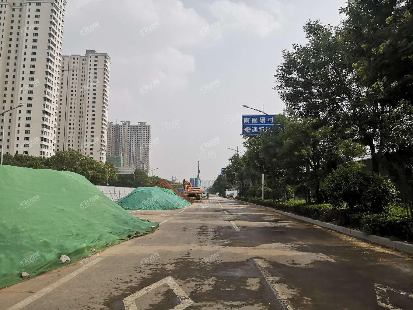 保利滨河上院配套图