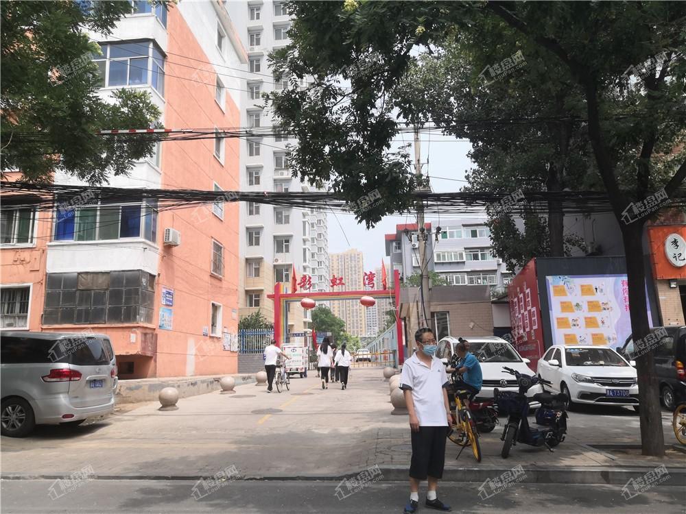 富地·凯旋门配套图