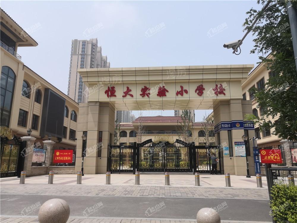富地·凯旋门配套图