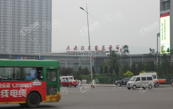 融恩星光荟配套图