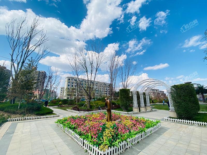 恒大都市果岭实景图